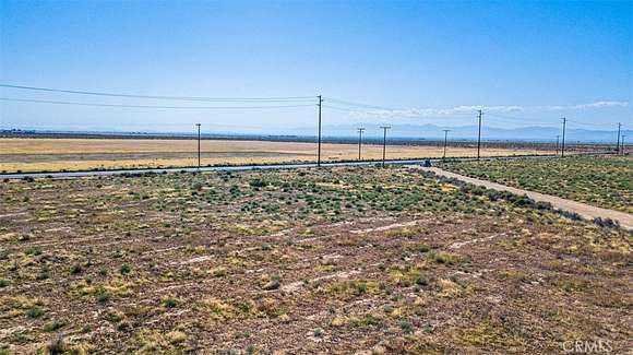 2.206 Acres of Land for Sale in Antelope Acres, California