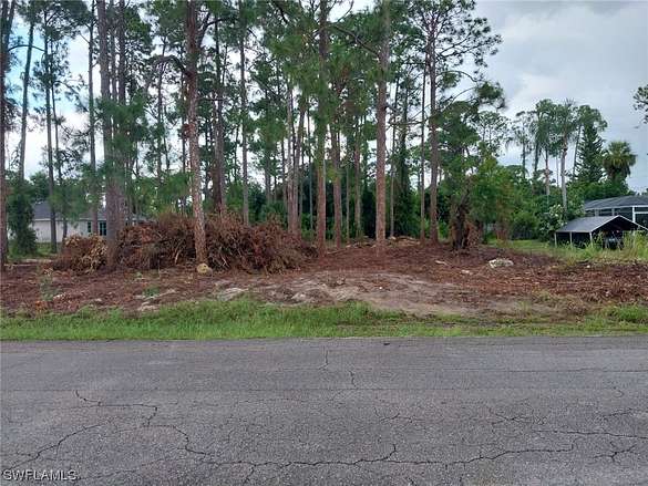 0.518 Acres of Residential Land for Sale in Lehigh Acres, Florida