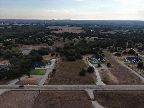 2 Acres of Residential Land with Home for Sale in Alvord, Texas