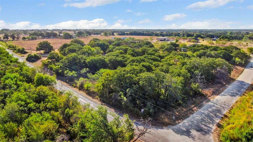 3.1 Acres of Residential Land for Sale in Dublin, Texas