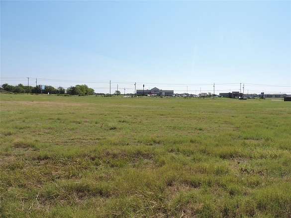 121 Acres of Mixed-Use Land for Sale in Mabank, Texas