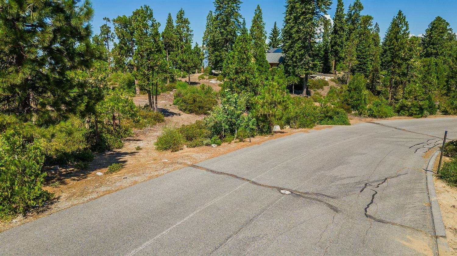 0.505 Acres of Residential Land for Sale in Shaver Lake, California