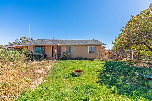 10.6 Acres of Land with Home for Sale in Snowflake, Arizona