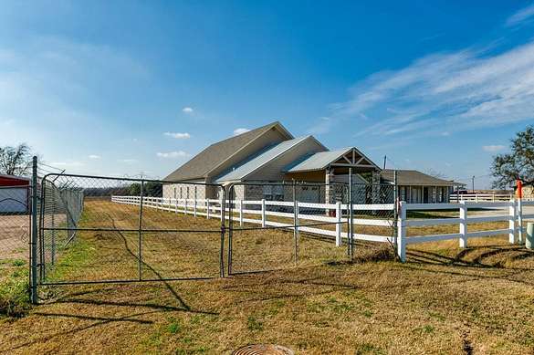 36 Acres of Agricultural Land for Sale in Godley, Texas