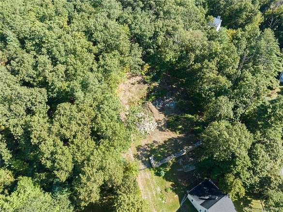 2.1 Acres of Residential Land for Sale in Beacon Falls, Connecticut