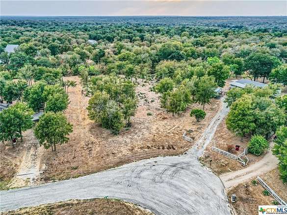 1 Acre of Residential Land for Sale in Cedar Creek, Texas
