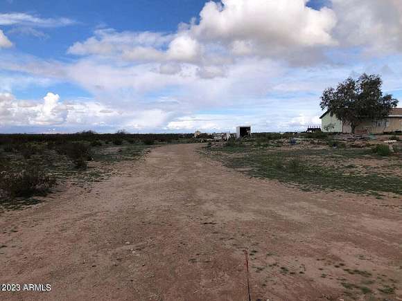 1.04 Acres of Residential Land for Sale in Tonopah, Arizona