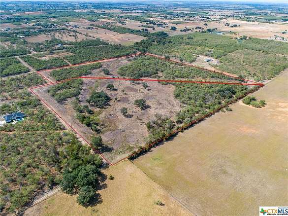 22 Acres of Land for Sale in St. Hedwig, Texas