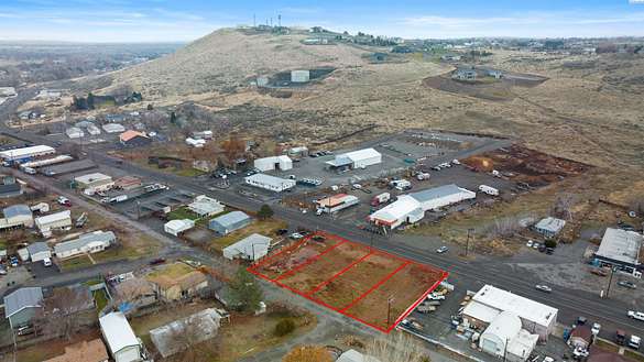 0.56 Acres of Commercial Land for Sale in West Richland, Washington