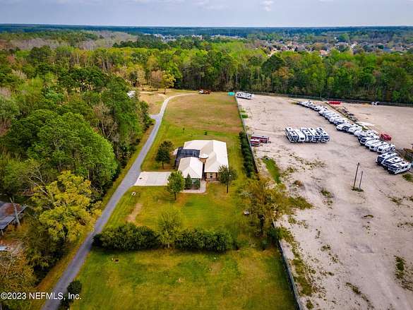 10.5 Acres of Improved Mixed-Use Land for Sale in Jacksonville, Florida