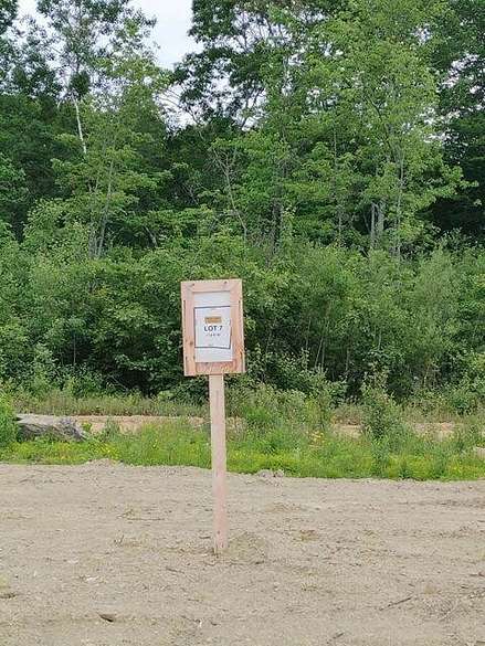 0.47 Acres of Residential Land for Sale in Hampden, Maine