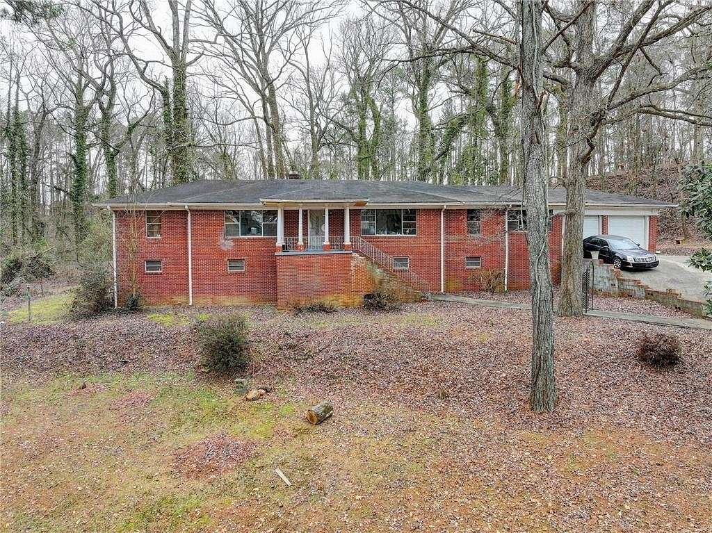 3.4 Acres of Residential Land with Home for Sale in Atlanta, Georgia