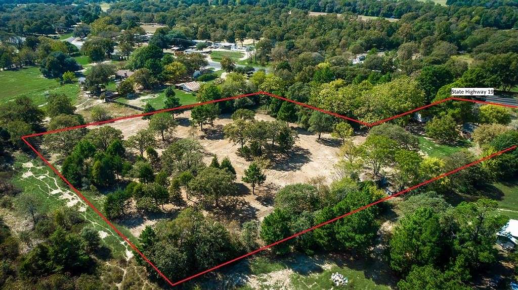 3.5 Acres of Residential Land with Home for Sale in Canton, Texas