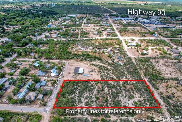 1.5 Acres of Residential Land for Sale in Brackettville, Texas