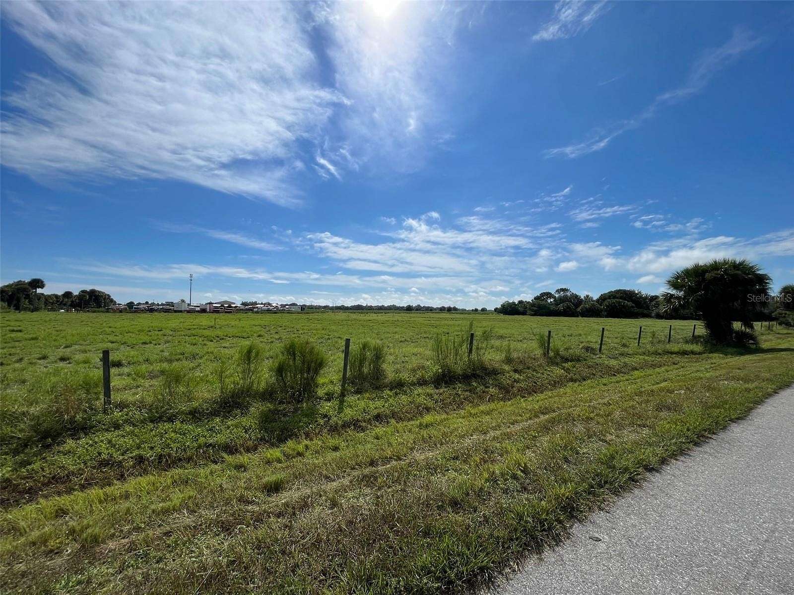 10.1 Acres of Commercial Land for Sale in Moore Haven, Florida