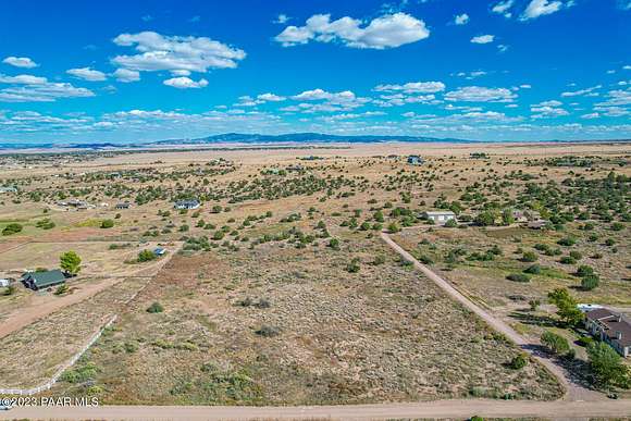 12 Acres of Land for Sale in Chino Valley, Arizona