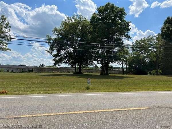 1.1 Acres of Commercial Land for Sale in Romulus, Michigan