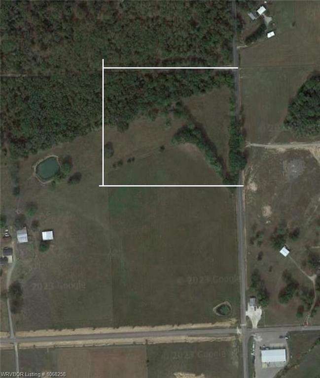 10 Acres of Land for Sale in Sallisaw, Oklahoma