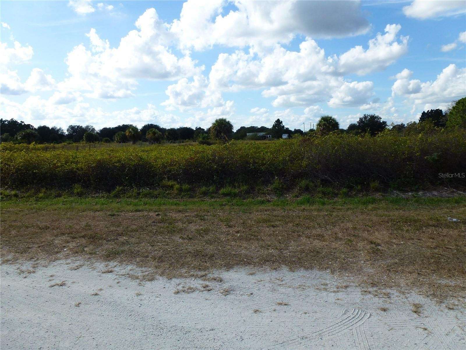 1.09 Acres of Residential Land for Sale in Clewiston, Florida