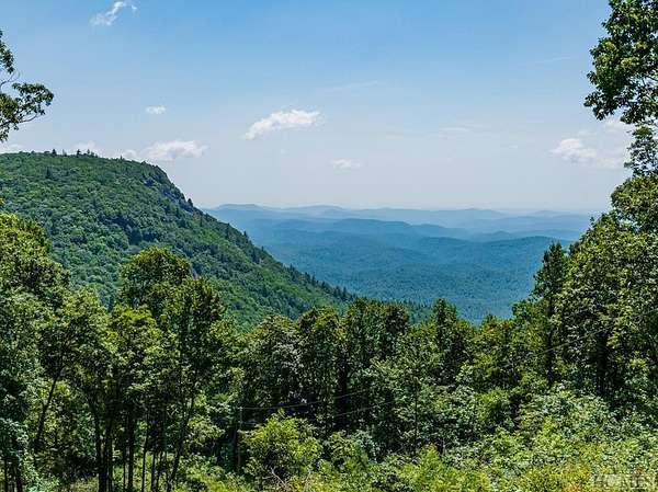 34.4 Acres of Recreational Land for Sale in Highlands, North Carolina