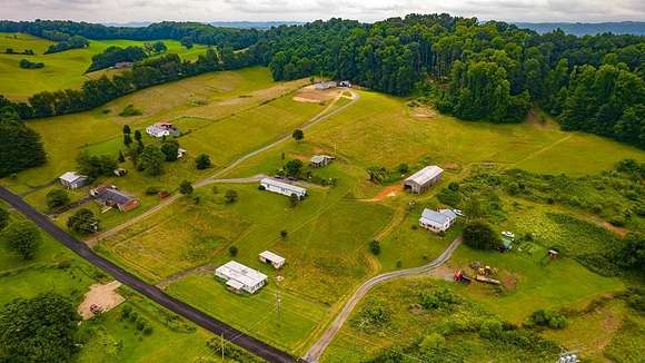 10 Acres of Residential Land with Home for Sale in Abingdon, Virginia