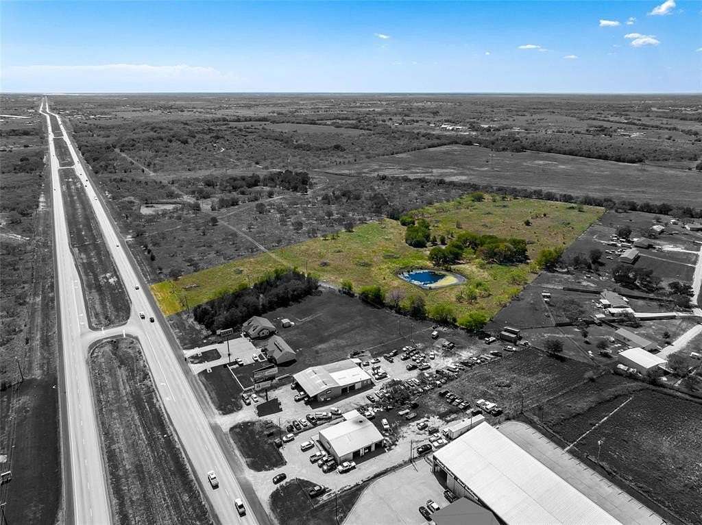 15 Acres of Commercial Land for Sale in Kaufman, Texas