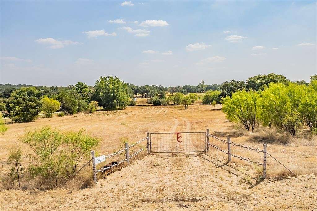 4.7 Acres of Residential Land for Sale in Joshua, Texas