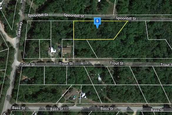 0.58 Acres of Residential Land for Sale in Kissee Mills, Missouri
