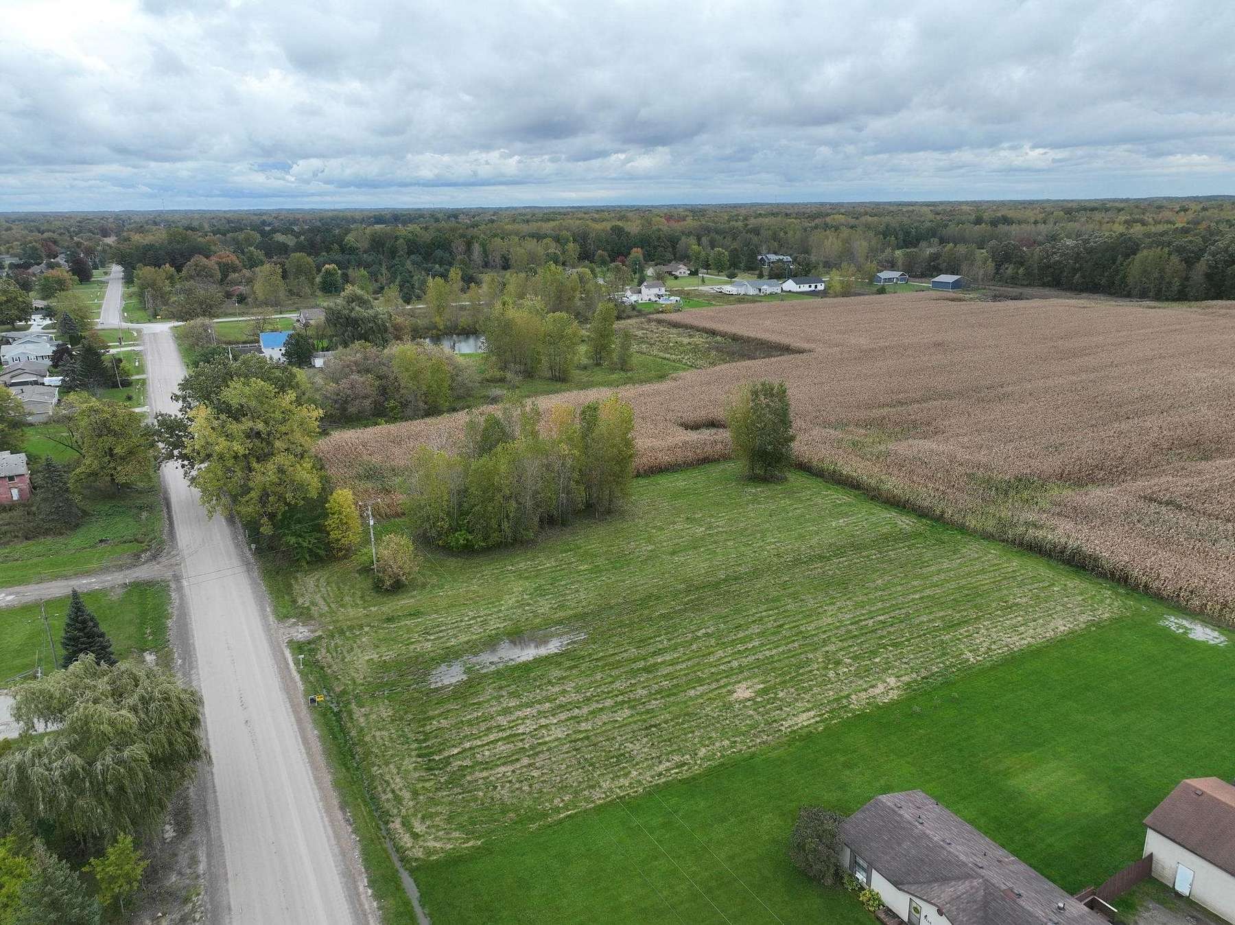 1 Acre of Residential Land for Sale in Clio, Michigan