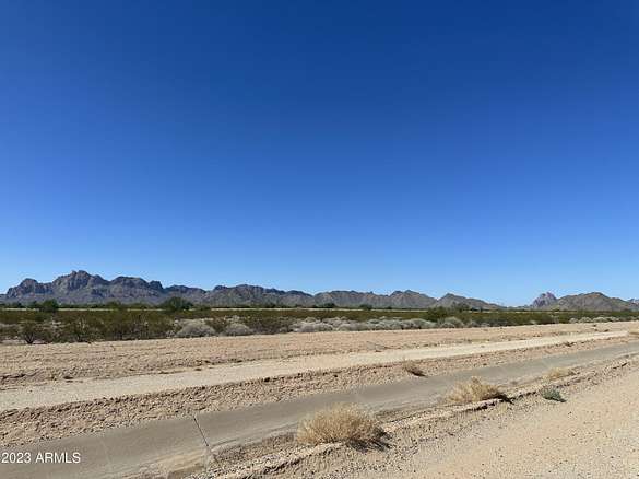 10.2 Acres of Land for Sale in Tonopah, Arizona