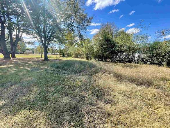 0.22 Acres of Residential Land for Sale in Savannah, Tennessee