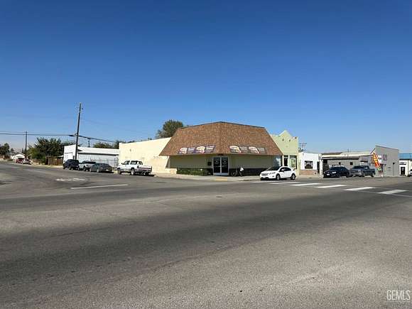 0.15 Acres of Improved Commercial Land for Sale in Taft, California