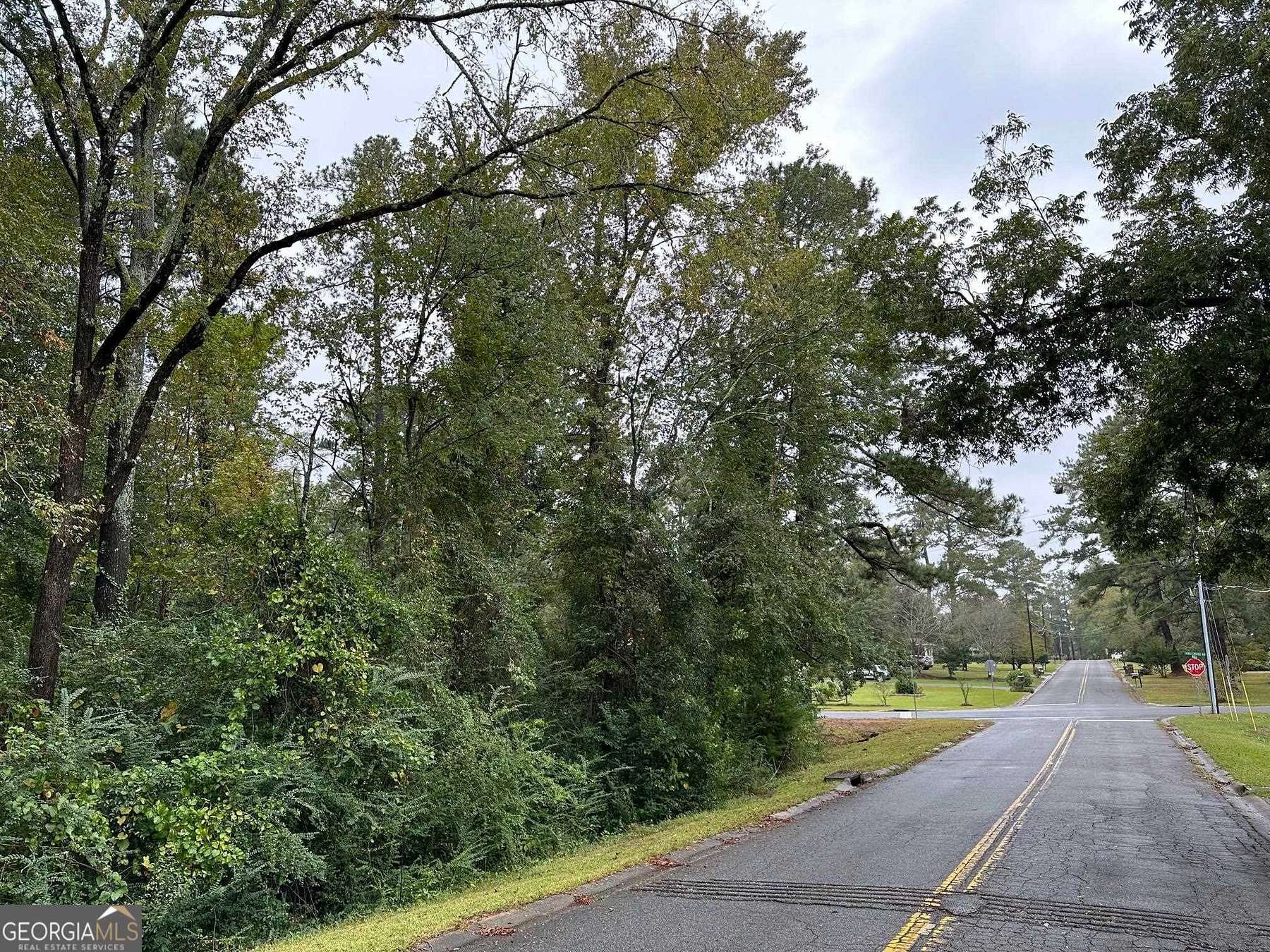 0.64 Acres of Residential Land for Sale in Milledgeville, Georgia