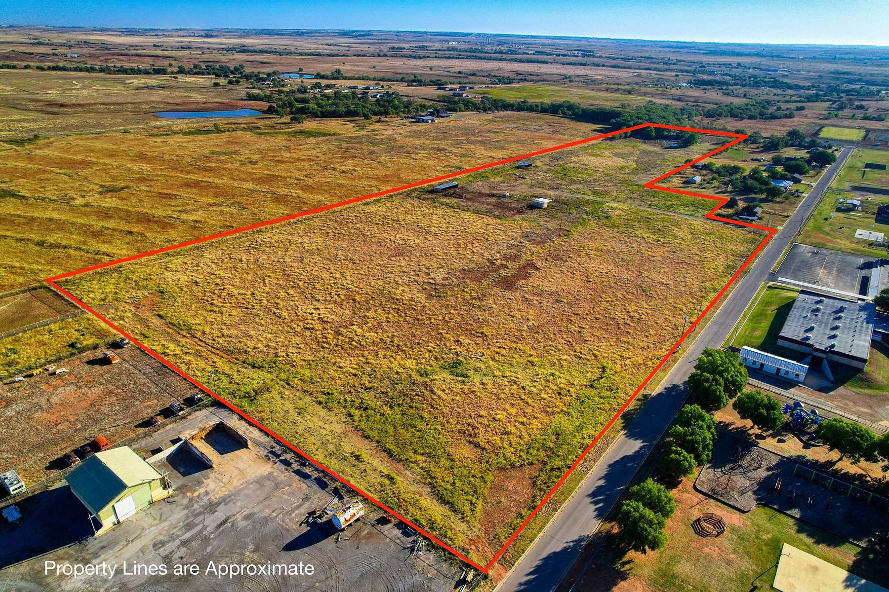 20.2 Acres of Land for Sale in Sayre, Oklahoma
