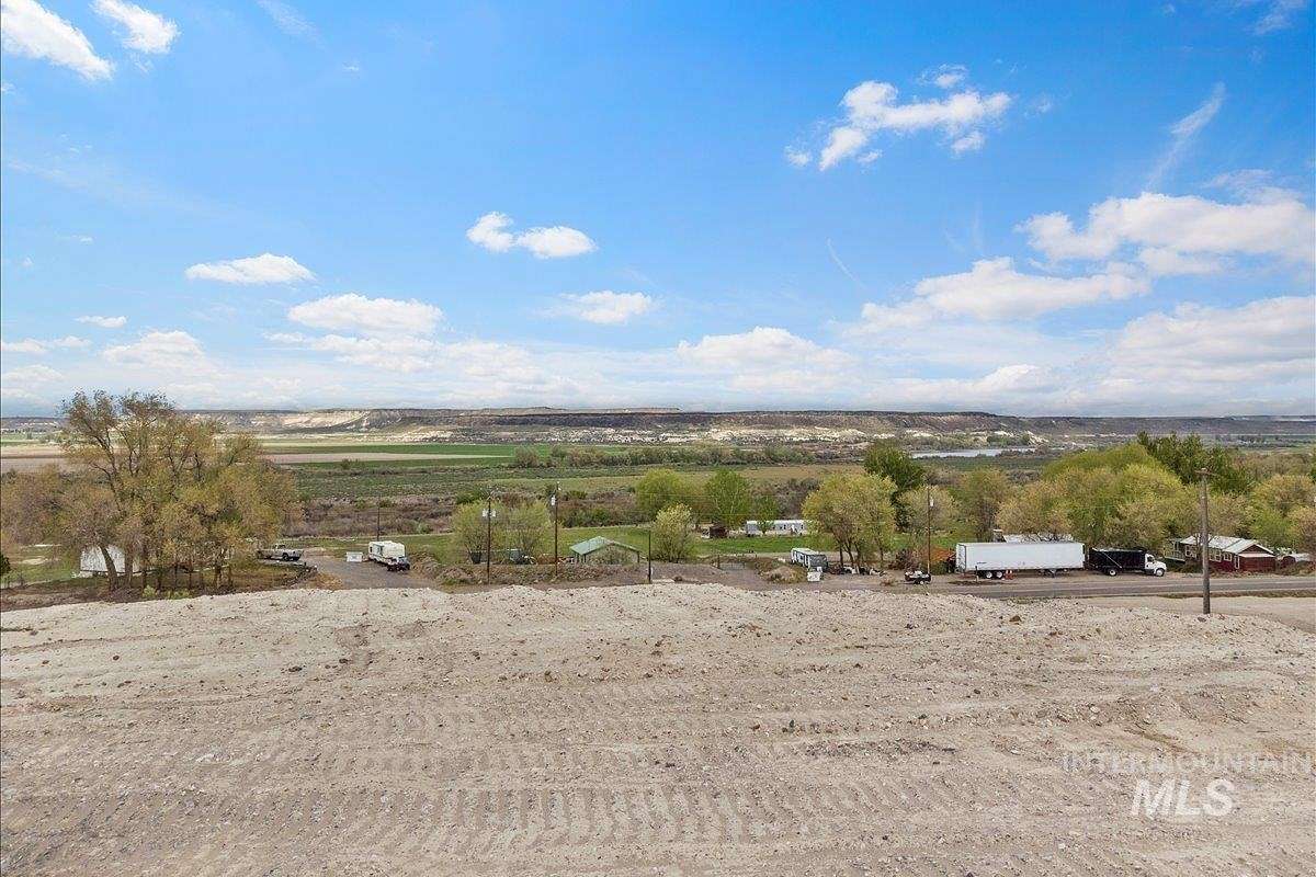 5 Acres of Residential Land for Sale in Grand View, Idaho