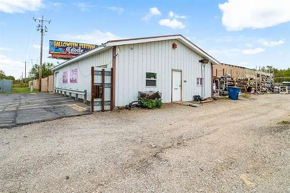 5.9 Acres of Improved Commercial Land for Sale in Catoosa, Oklahoma