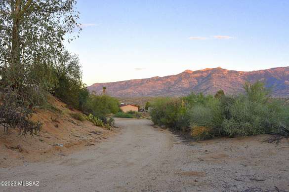 0.94 Acres of Residential Land for Sale in Tucson, Arizona