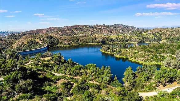 1.6 Acres of Residential Land for Sale in Los Angeles, California