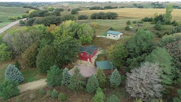 8.3 Acres of Residential Land with Home for Sale in Inwood, Iowa