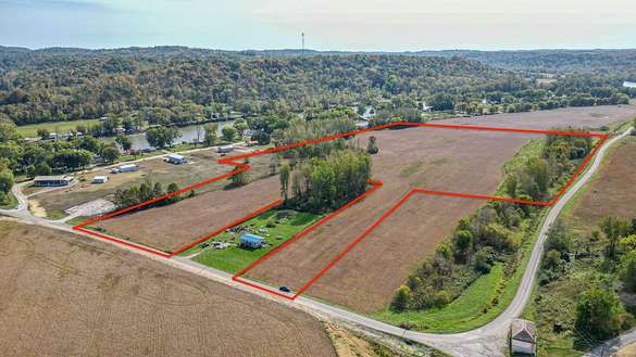 32.5 Acres of Agricultural Land for Sale in Philo, Ohio