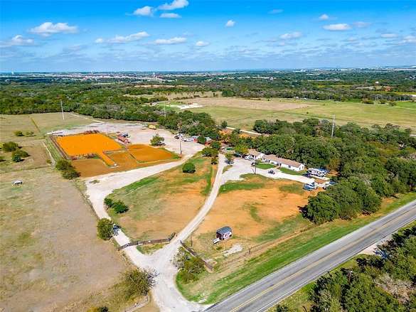17.5 Acres of Land with Home for Sale in Alvarado, Texas