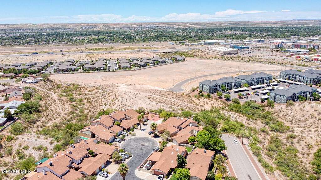 4.8 Acres of Land for Sale in El Paso, Texas