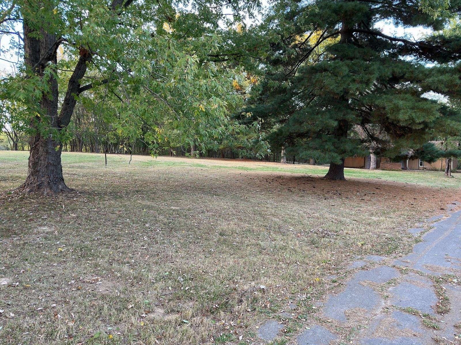 2.7 Acres of Residential Land for Sale in St. Louis, Missouri