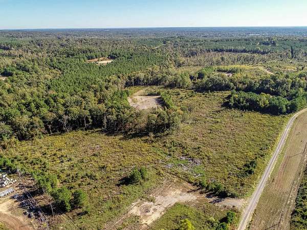 123 Acres of Recreational Land for Sale in Henderson, Texas