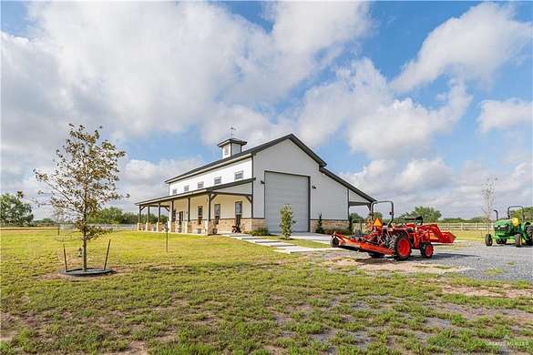 20 Acres of Improved Agricultural Land for Sale in Edinburg, Texas