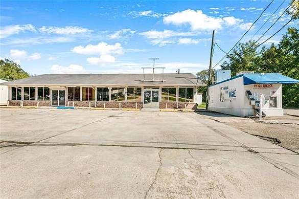 3.8 Acres of Improved Commercial Land for Sale in Hammond, Louisiana