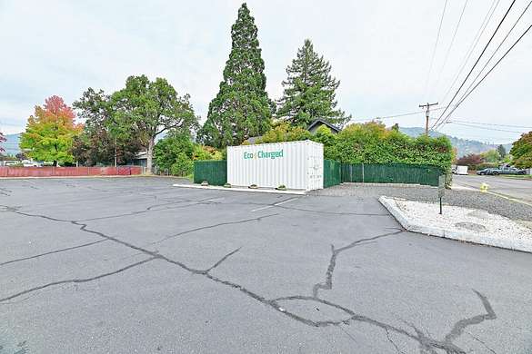 0.13 Acres of Commercial Land for Sale in Grants Pass, Oregon