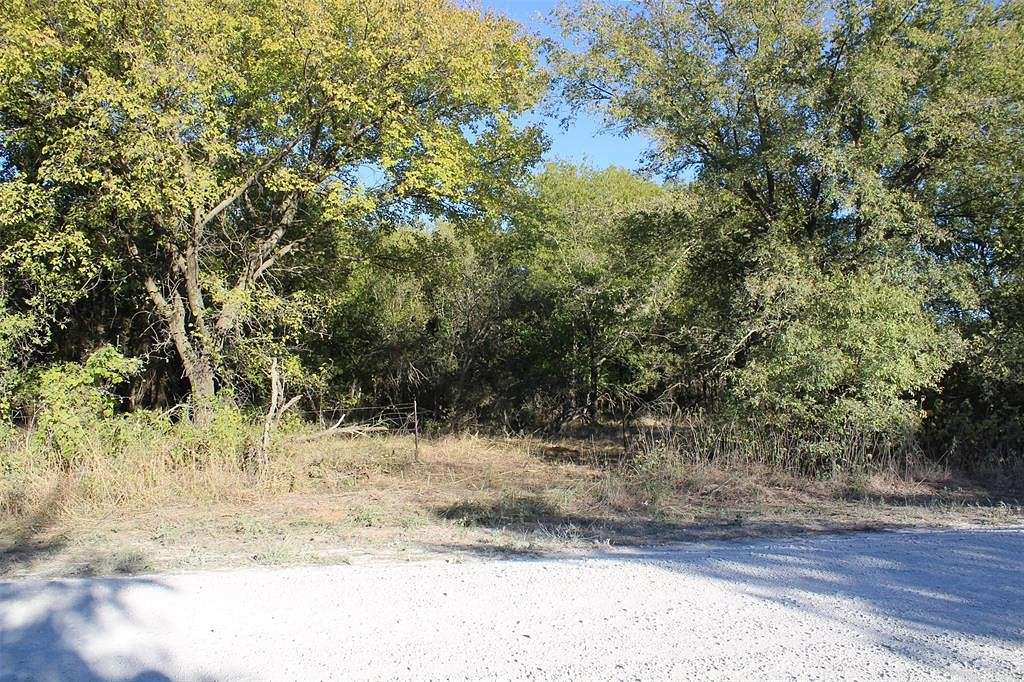 10 Acres of Residential Land for Sale in Nocona, Texas