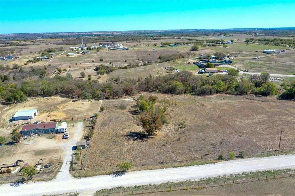 2.4 Acres of Residential Land for Sale in Decatur, Texas