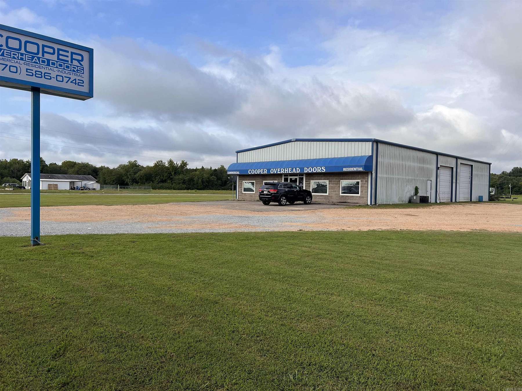 2.8 Acres of Improved Commercial Land for Sale in Paragould, Arkansas